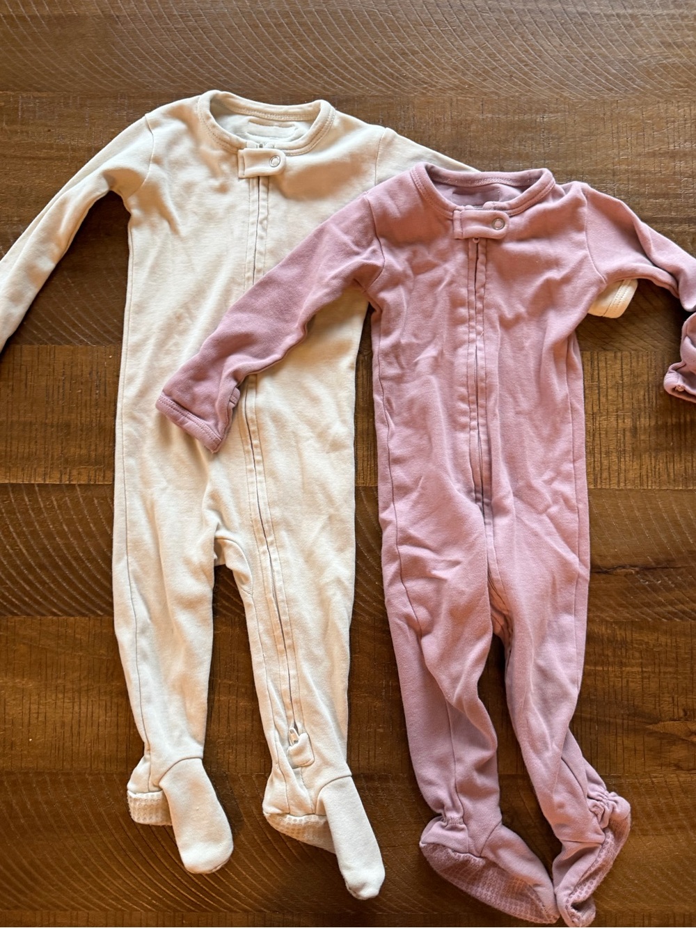 Set of 2 L’ovedbaby Footies 2-way Zipper Size 6-9M Rose and Tan